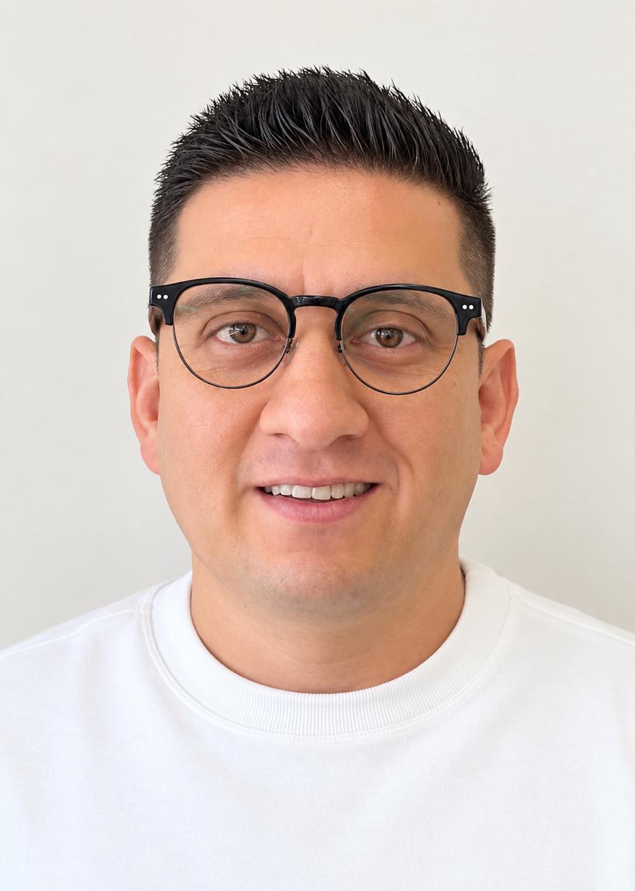 Mtro. Alberto Sánchez Santana